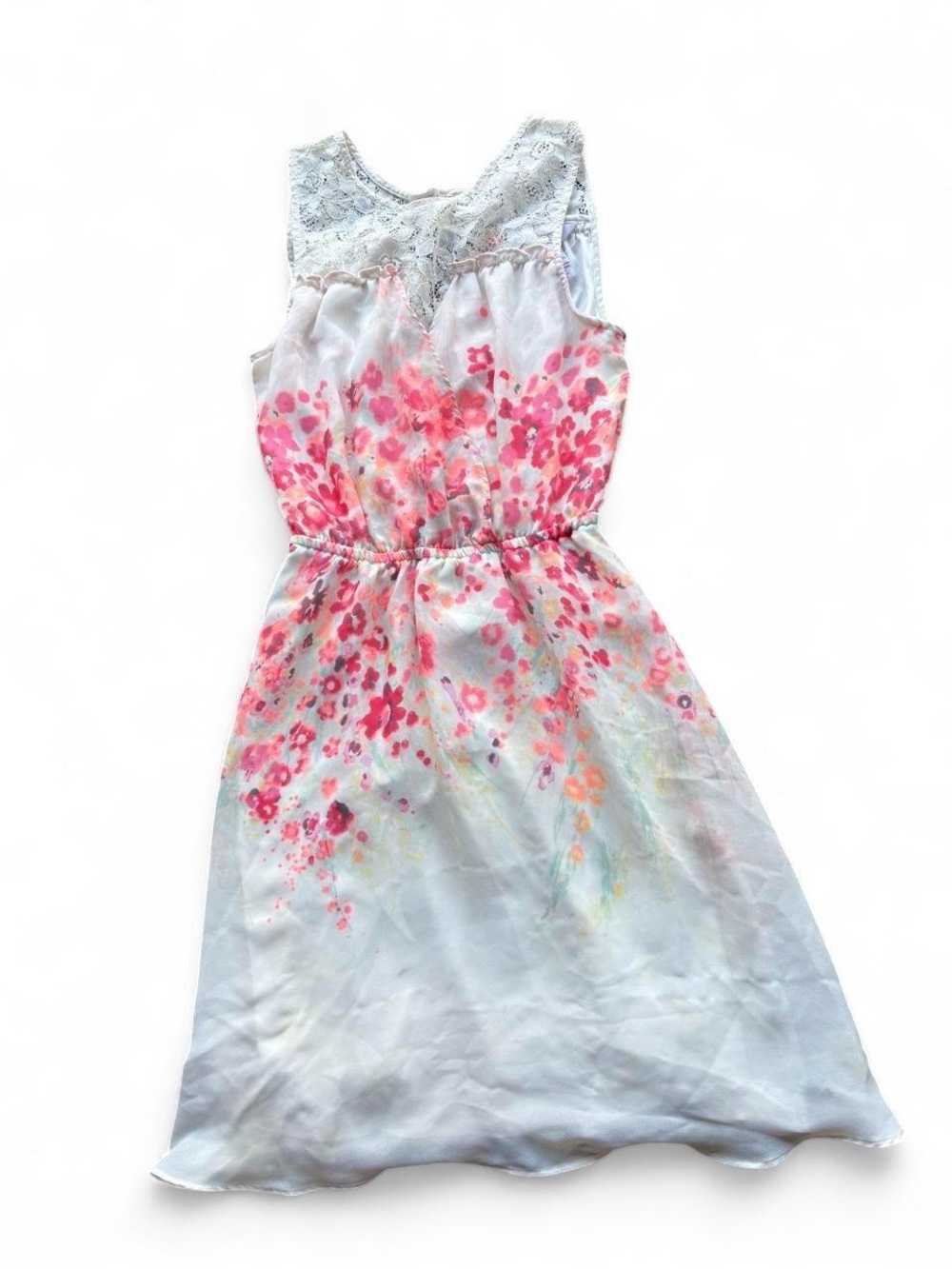 ✨Candie's pink floral dress with lace details Size XS✨